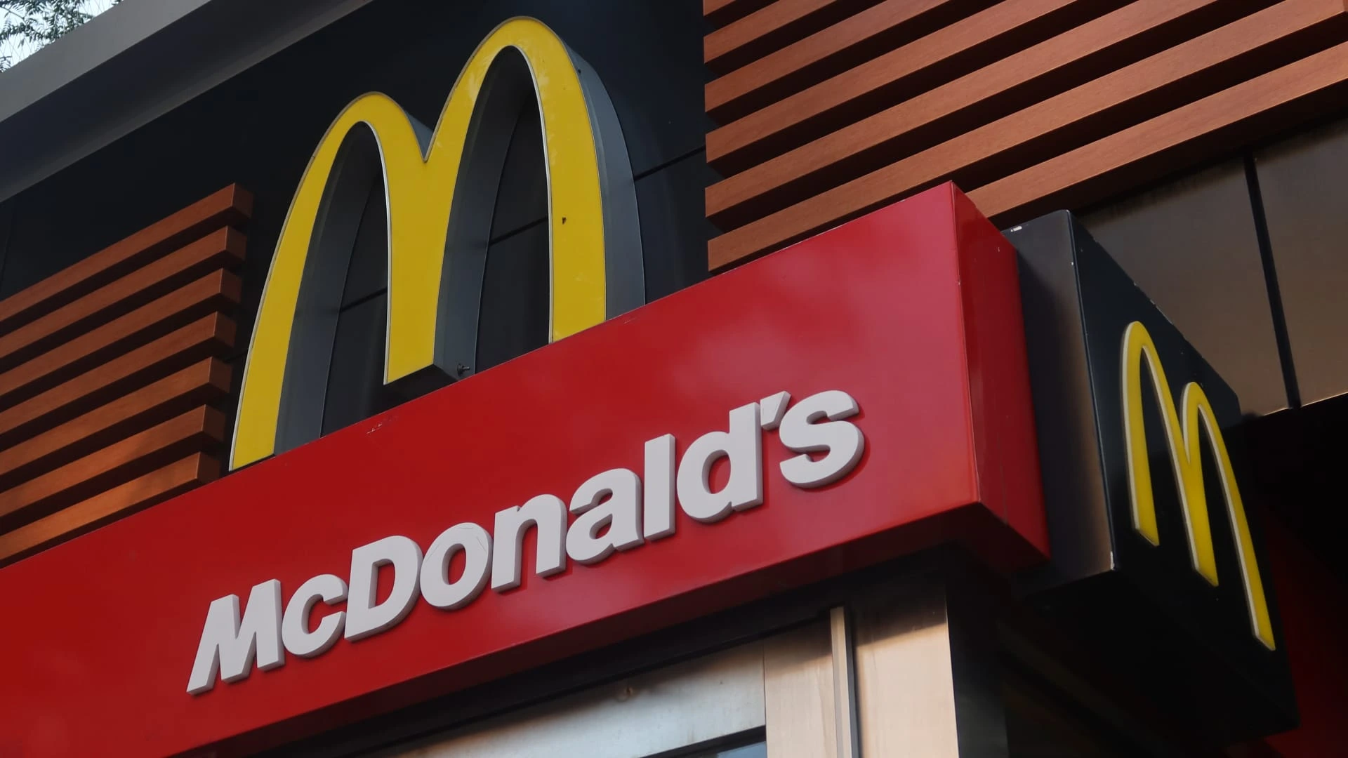 McDonald’s Revenue from 2005 to 2026 — Statistics & Facts